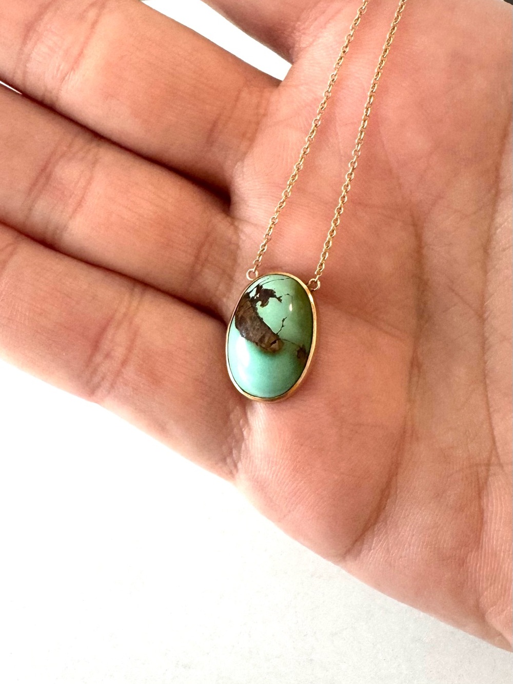 Vintage 14K gold and turquoise necklace